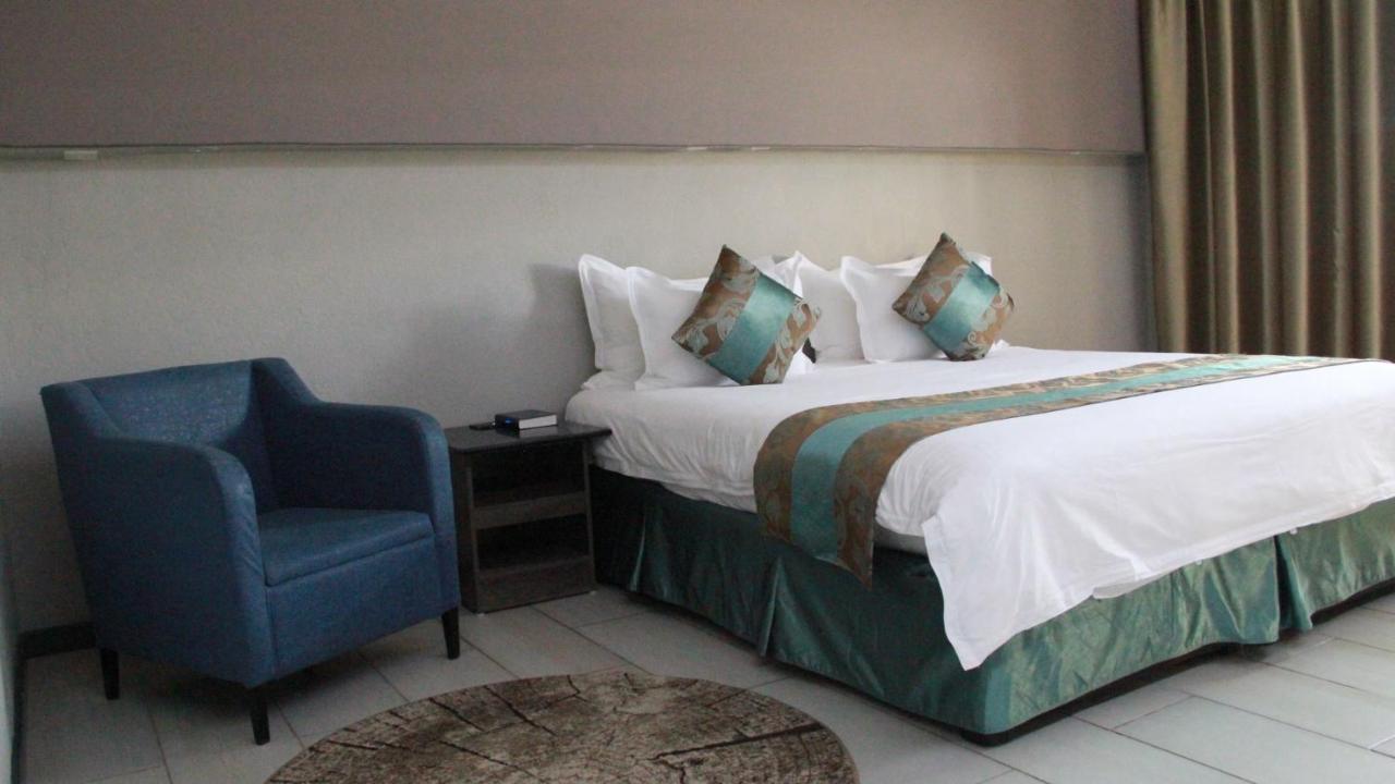 Urban Bliss Hotel Kabwe Exterior foto